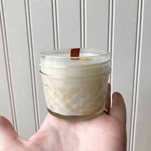 Lemon Scented Candle